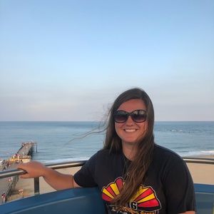 Meet your Posher, Brooke